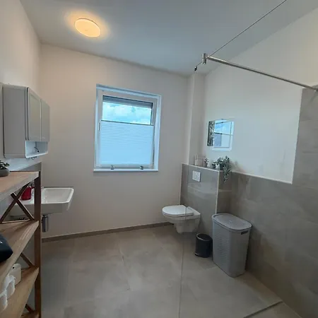 Wohnglueck Penthouse Nr 1 Leer